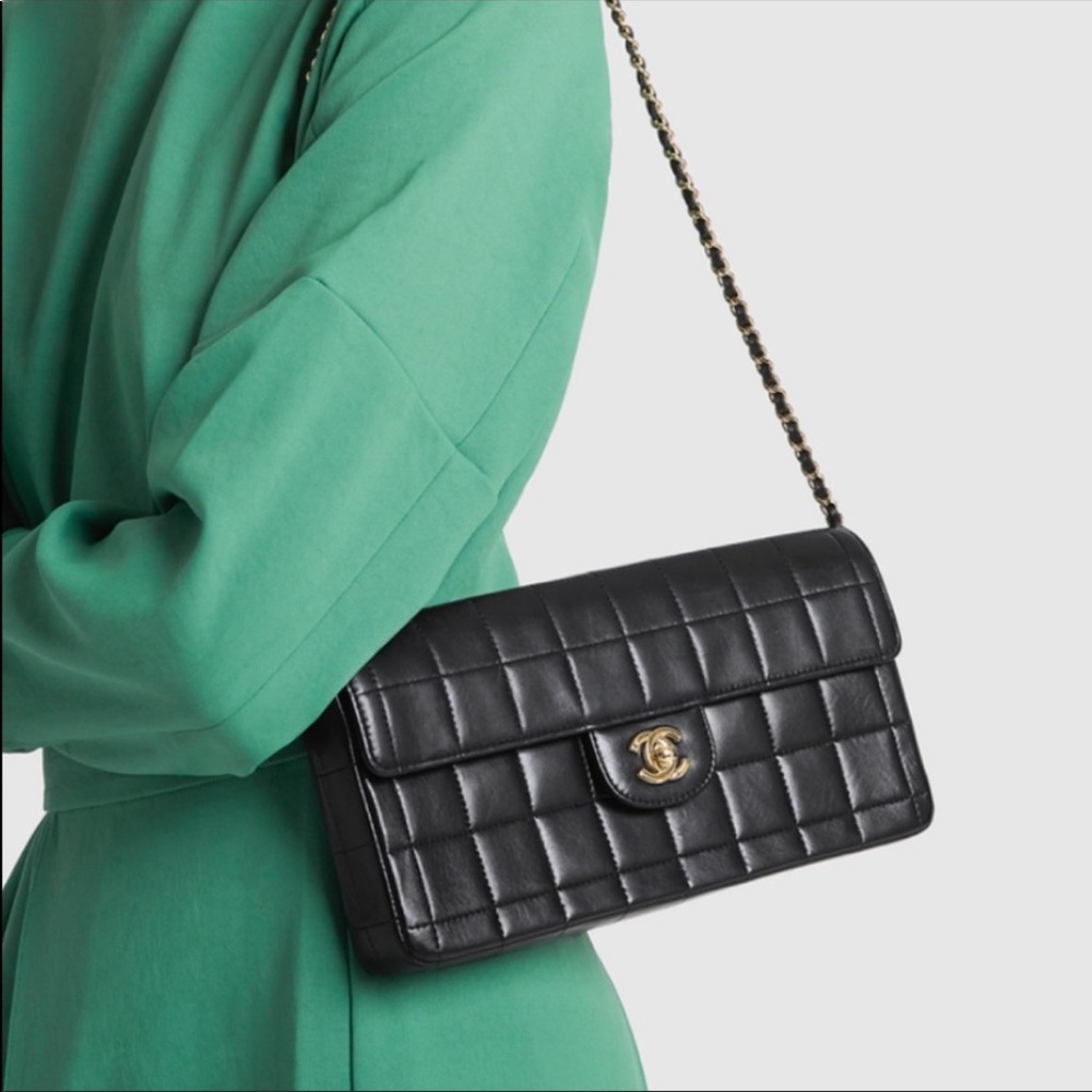 SOLD SOLD Chanel